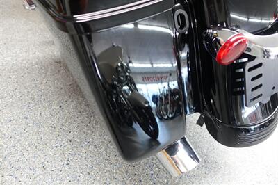 2017 Harley-Davidson Street Glide Special   - Photo 38 - Kingman, KS 67068