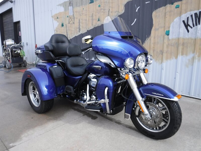 2017 Harley-davidson Triglide For Sale In Kingman, Ks