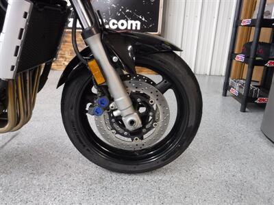 2004 Yamaha FZ 1   - Photo 10 - Kingman, KS 67068