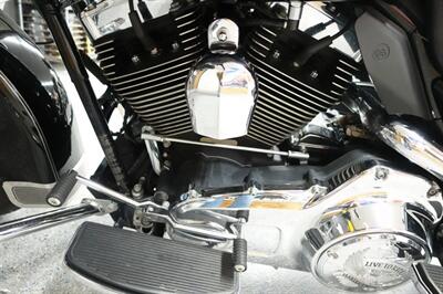 2008 Harley-Davidson Electra Glide Classic   - Photo 27 - Kingman, KS 67068
