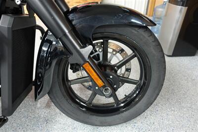 2013 Suzuki Boulevard C90 T Boss   - Photo 13 - Kingman, KS 67068