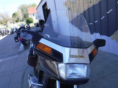 1984 Honda Gold Wing 1200   - Photo 5 - Kingman, KS 67068