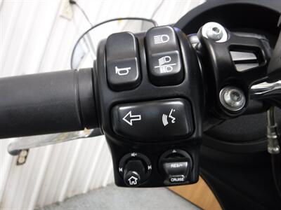 2014 Harley-Davidson Street Glide   - Photo 17 - Kingman, KS 67068