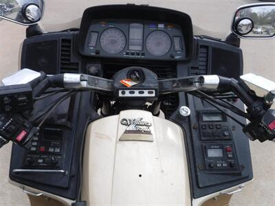 1987 Yamaha Venture Royale   - Photo 10 - Kingman, KS 67068