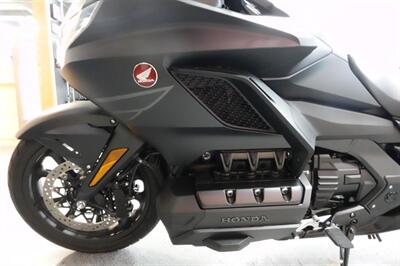 2025 Honda Gold Wing 1800 50th Anniversary   - Photo 16 - Kingman, KS 67068