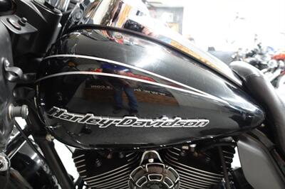 2011 Harley-Davidson Road Glide Ultra   - Photo 32 - Kingman, KS 67068