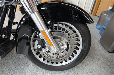 2011 Harley-Davidson Road Glide Ultra   - Photo 10 - Kingman, KS 67068