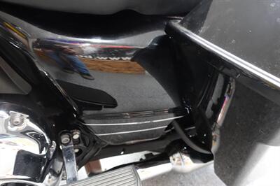 2011 Harley-Davidson Road Glide Ultra   - Photo 35 - Kingman, KS 67068