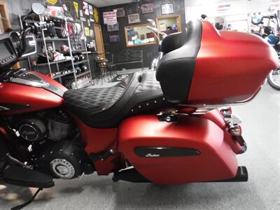 2020 Indian Roadmaster Dark Horse Ruby Smoke   - Photo 20 - Kingman, KS 67068
