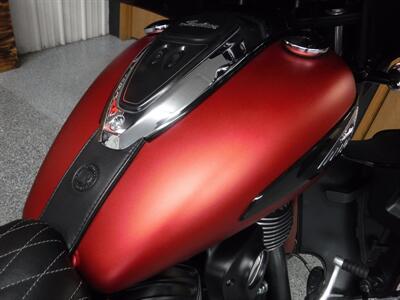2020 Indian Roadmaster Dark Horse Ruby Smoke   - Photo 16 - Kingman, KS 67068