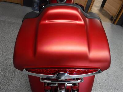 2020 Indian Roadmaster Dark Horse Ruby Smoke   - Photo 22 - Kingman, KS 67068