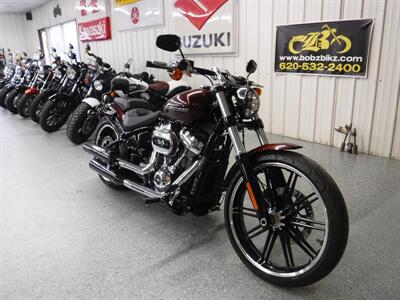 2018 Harley-Davidson Breakout 114   - Photo 2 - Kingman, KS 67068