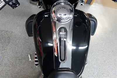 2018 Harley-Davidson Street Glide   - Photo 31 - Kingman, KS 67068