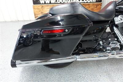 2018 Harley-Davidson Street Glide   - Photo 9 - Kingman, KS 67068
