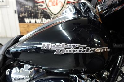 2018 Harley-Davidson Street Glide   - Photo 33 - Kingman, KS 67068