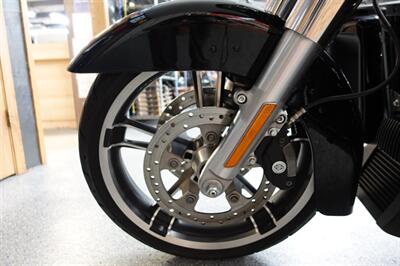 2018 Harley-Davidson Street Glide   - Photo 14 - Kingman, KS 67068