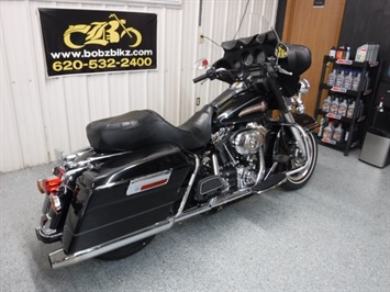 2007 Harley-Davidson Electra Glide   - Photo 3 - Kingman, KS 67068