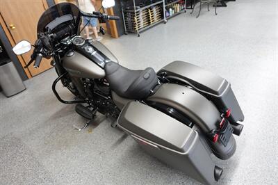 2018 Harley-Davidson Road King Special   - Photo 6 - Kingman, KS 67068