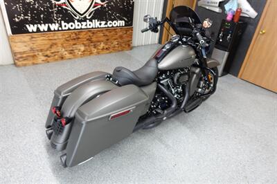 2018 Harley-Davidson Road King Special   - Photo 8 - Kingman, KS 67068