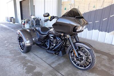 2023 Harley-Davidson Road Glide 3   - Photo 2 - Kingman, KS 67068