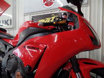 2012 Honda CBR 1000 RR   - Photo 8 - Kingman, KS 67068