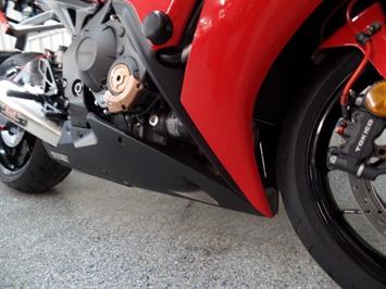 2012 Honda CBR 1000 RR   - Photo 7 - Kingman, KS 67068