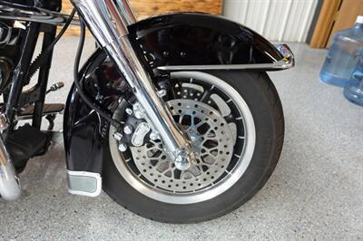 2003 Harley-Davidson Electra Glide Classic   - Photo 10 - Kingman, KS 67068