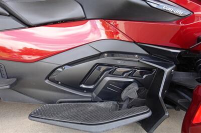 2021 Can Am Spyder RT Limited SE6 - Photo 14 - Kingman, KS 67068