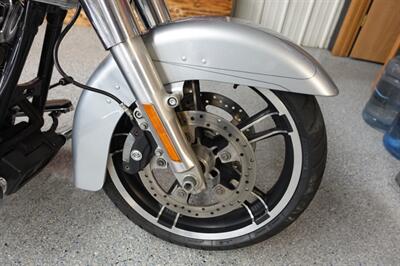 2015 Harley-Davidson Street Glide Special   - Photo 10 - Kingman, KS 67068