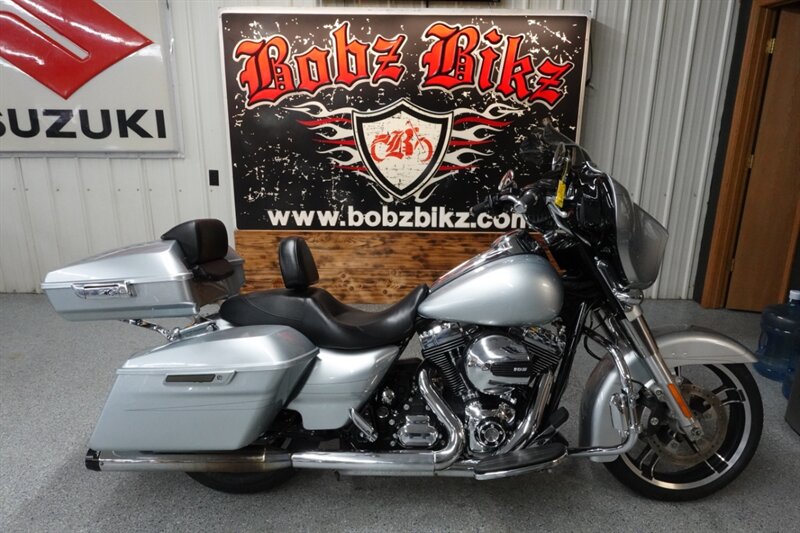 2015 Harley-Davidson Street Glide Special   - Photo 1 - Kingman, KS 67068