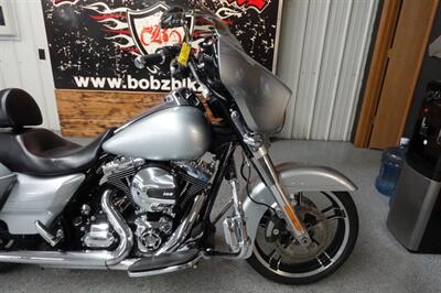 2015 Harley-Davidson Street Glide Special   - Photo 14 - Kingman, KS 67068