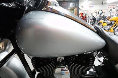 2015 Harley-Davidson Street Glide Special   - Photo 31 - Kingman, KS 67068