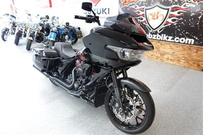 2024 Harley-Davidson Road Glide CVO ST   - Photo 2 - Kingman, KS 67068