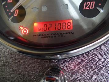 2004 Harley-Davidson Road King Police - Photo 30 - Kingman, KS 67068