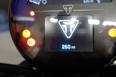 2024 Triumph Trident - Photo 34 - Kingman, KS 67068