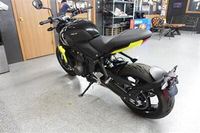 2024 Triumph Trident - Photo 6 - Kingman, KS 67068