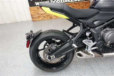 2024 Triumph Trident - Photo 9 - Kingman, KS 67068