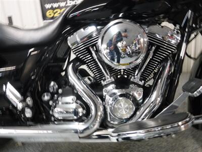 2009 Harley-Davidson Street Glide - Photo 8 - Kingman, KS 67068