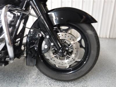 2009 Harley-Davidson Street Glide - Photo 3 - Kingman, KS 67068
