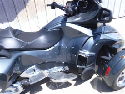 2019 Can Am Spyder RT Limited SE6  Chrome - Photo 4 - Kingman, KS 67068