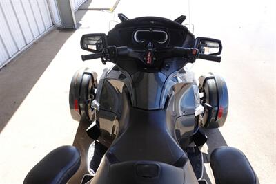 2019 Can Am Spyder RT Limited SE6  Chrome - Photo 44 - Kingman, KS 67068