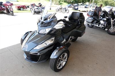2019 Can Am Spyder RT Limited SE6  Chrome - Photo 4 - Kingman, KS 67068