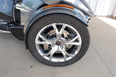 2019 Can Am Spyder RT Limited SE6  Chrome - Photo 11 - Kingman, KS 67068