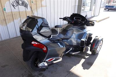 2019 Can Am Spyder RT Limited SE6  Chrome - Photo 8 - Kingman, KS 67068