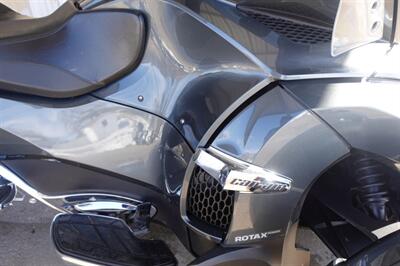2019 Can Am Spyder RT Limited SE6  Chrome - Photo 16 - Kingman, KS 67068