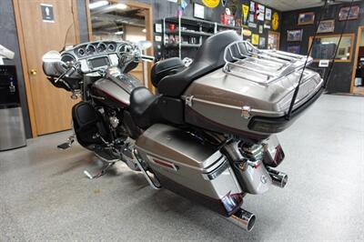 2015 Harley-Davidson CVO Limited   - Photo 6 - Kingman, KS 67068