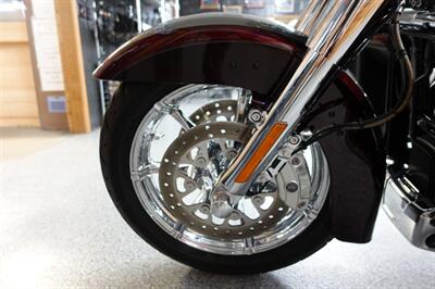 2015 Harley-Davidson CVO Limited   - Photo 14 - Kingman, KS 67068