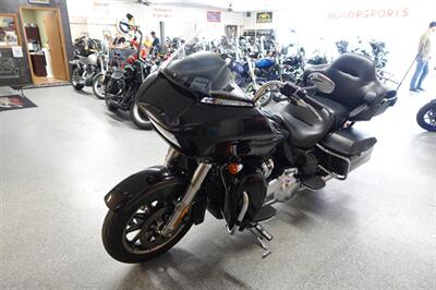 2017 Harley-Davidson Road Glide Ultra   - Photo 5 - Kingman, KS 67068