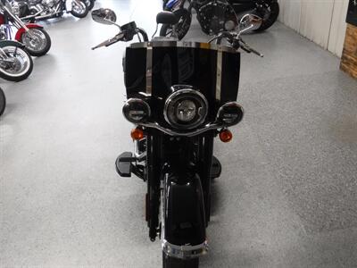 2021 Harley-Davidson Softail Heritage Classic 114   - Photo 3 - Kingman, KS 67068