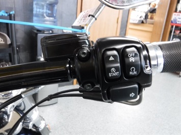 2013 Harley-Davidson Breakout   - Photo 16 - Kingman, KS 67068